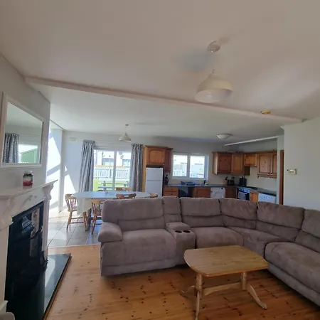 Дом отдыха Surferscove House *